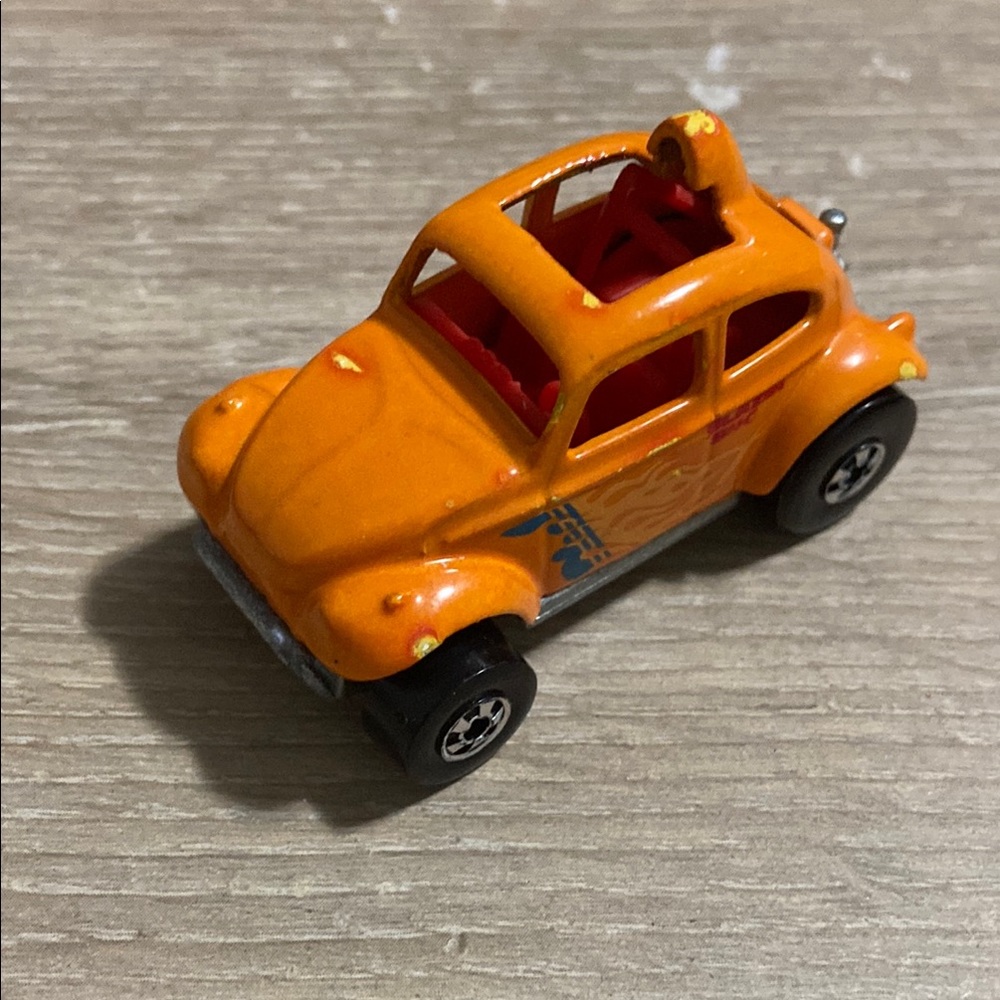 1983 Hot Wheels VW Volkswagen Beetle Baja Blazin' Bug /Orange 1/64 Malaysia